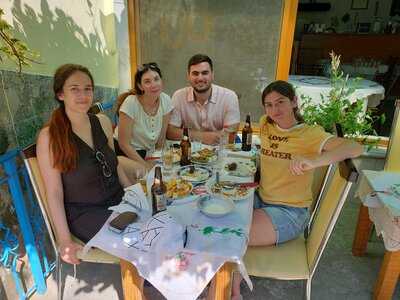 Taverna Tradicionale Kardhashi