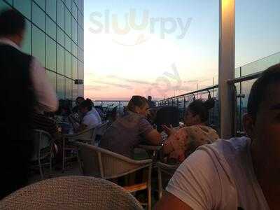 Meridian Bar & Restaurant