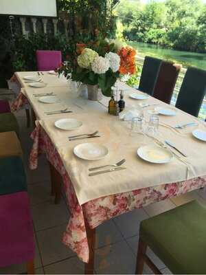 Shkoder. Bar-restorant Monte