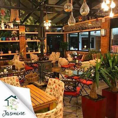 Jasmine Coffee & Flowers Shop