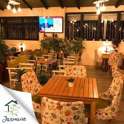 Jasmine Coffee & Flowers Shop