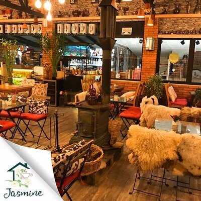 Jasmine Coffee & Flowers Shop