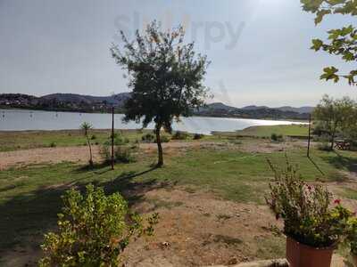 Ulu - Bar And Restaurant