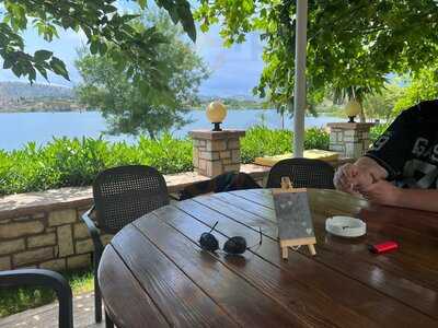 Ulu - Bar And Restaurant