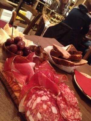 Enoteca Settemila A.c.