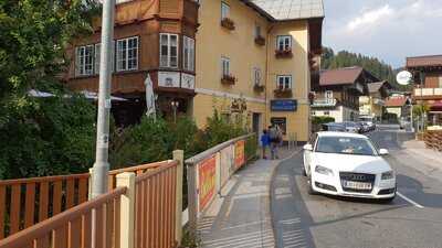 Joe's Pub In Wagrain