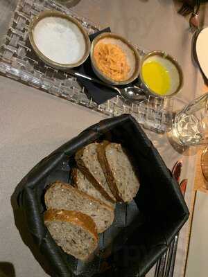 Eldorado Hotel & Restaurant