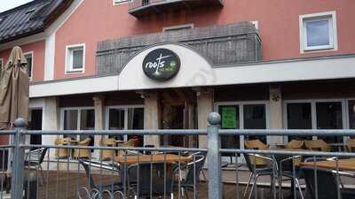 Roots Cafe Bistro