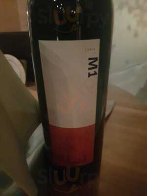 Castello Bar & Bistro