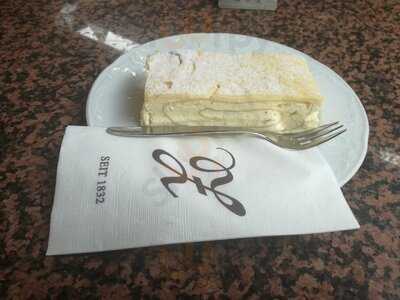 Cafe-restaurant Zauner