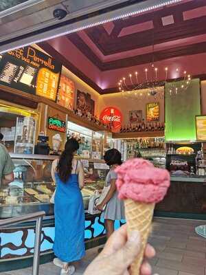 Eissalon Caffè Perrella