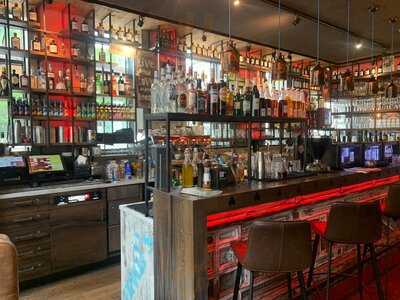 Paul's Steak & Veggi