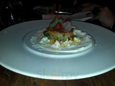 Roots Burger & More - Thomas Brunner