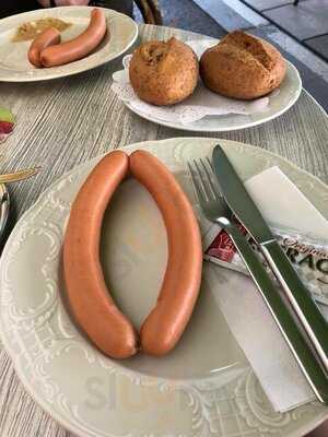 Rathaus Cafe Leutgeb