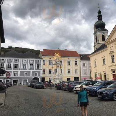 Rathaus Cafe Leutgeb