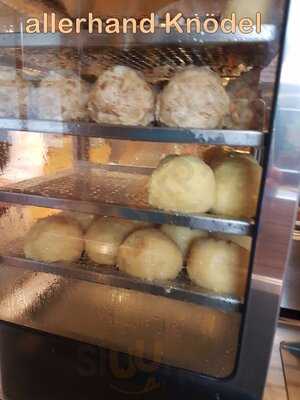 Weingut Und Buschenschank Fischer