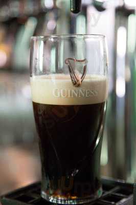 Big Bautschi's Irish Pub