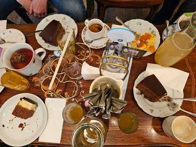 Vollpension In Der Schleifmühlgasse