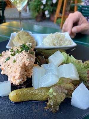 Alphart Am Mühlbach