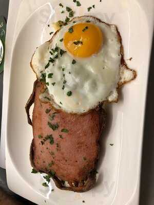 Das Bruckner Kaffeehaus