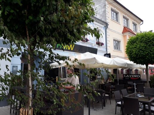 Hmw Bar - Cafe