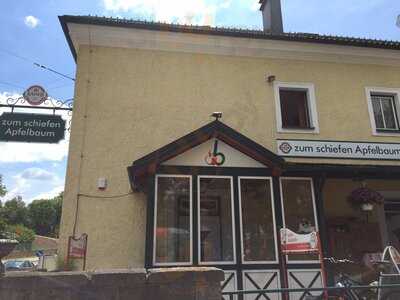 Zum Schiefen Apfelbaum