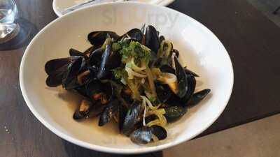 Cafe Bar Bistro Vorstadt