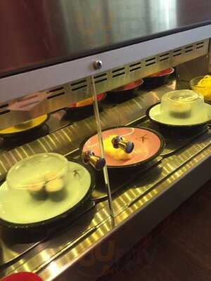 Tokyo Running Sushi Linz