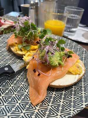 Ullmann's Zuckerbackerei