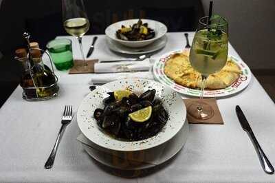 Eleven  Café-bar-restaurant