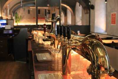 Pointers Bar & Restaurant