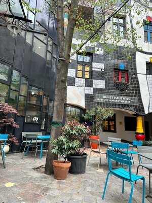 Cafe Hundertwasser Museum
