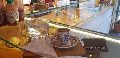 Hernals. Kebap Pizza