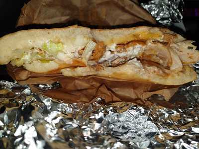 Hernals. Kebap Pizza