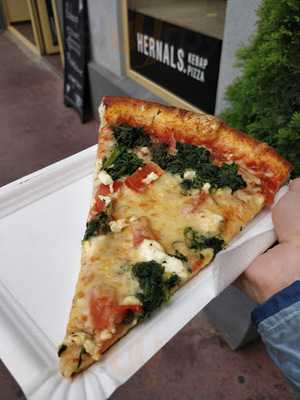 Hernals. Kebap Pizza