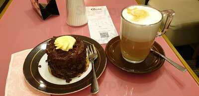 Cafe-konditorei Aida