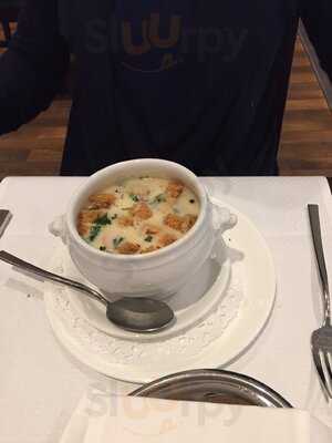 Fleming's Brasserie & Wine Bar