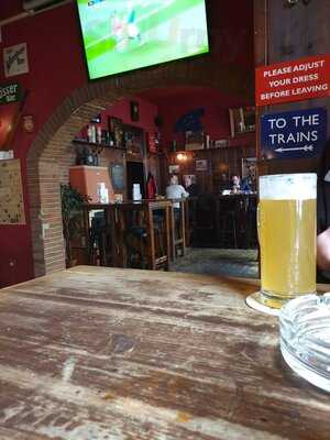 Highlander Scottish Pub