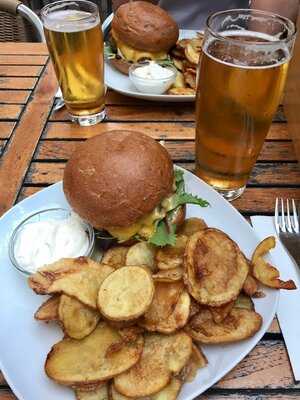 Weinschenke Am Siebensternplatz