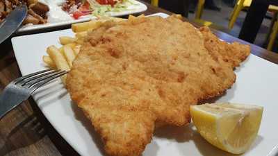 Schnitzelbar