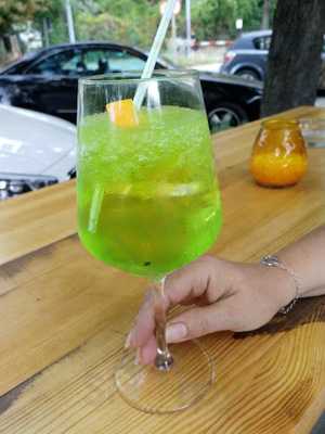 Hütterl Zur Kernigen