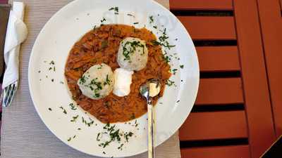 Hütterl Zur Kernigen