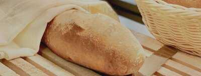 Bastian's Bar & Bakery