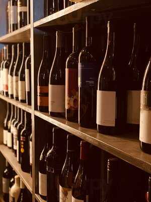 Weinbar - Jörgs Im Winzerkeller