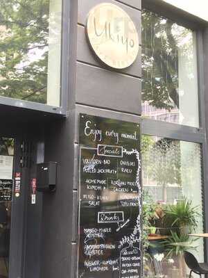 Ukiyo Café Bistro