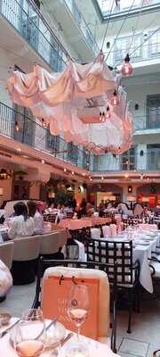 Dots At The Leo Grand