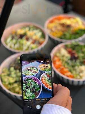 Kennys Am Reumannplatz