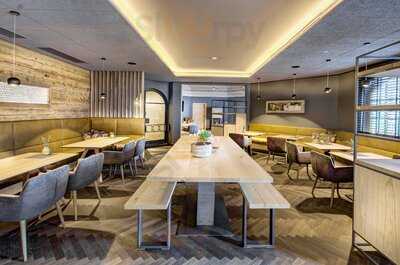 Einkehr | Restaurant & Lounge