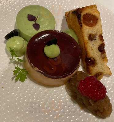 Les Salons St Germain