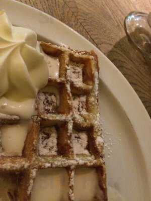 La Crêperie Bretonne, La Mère Fillioux